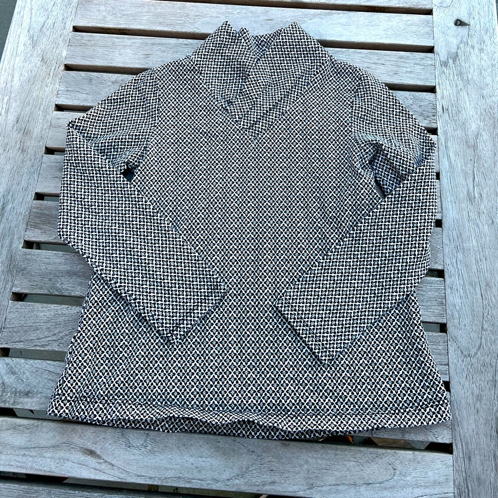 Tea Collection Girls Split Neck Pullover B&W Print Size 6